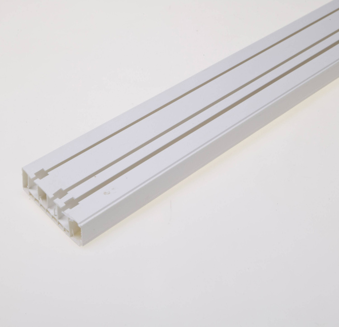 Карниз потолочный Багет Стандарт 3-х рядный 2,8 м